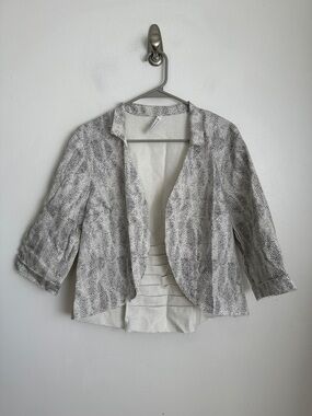 Preowned Women’s Size XL Garnish PDX Black and White Dot Blazer